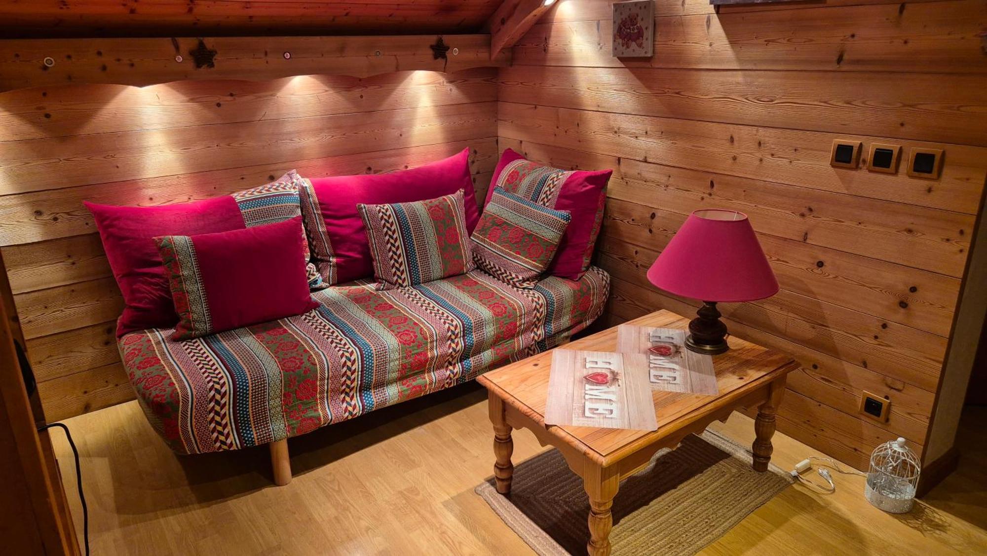 Comme A La Maison, Chambres Au Calme Verrens-Arvey Luaran gambar